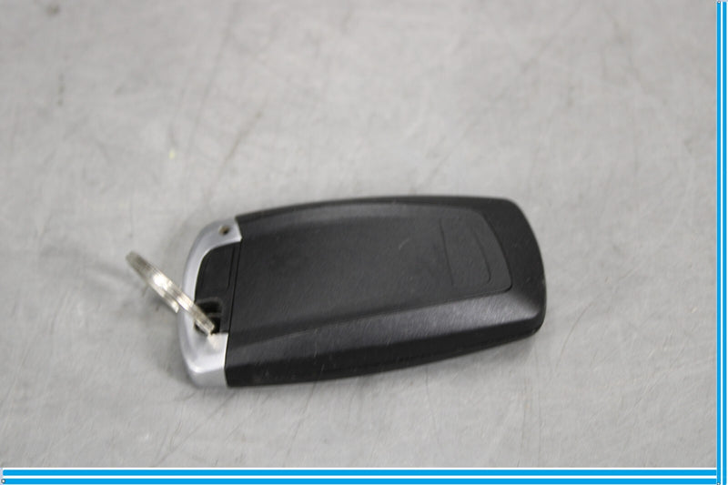 Load image into Gallery viewer, 09-12 BMW 750i 750Li F01 F02 4-button Keyless Entry Remote Fob Oem
