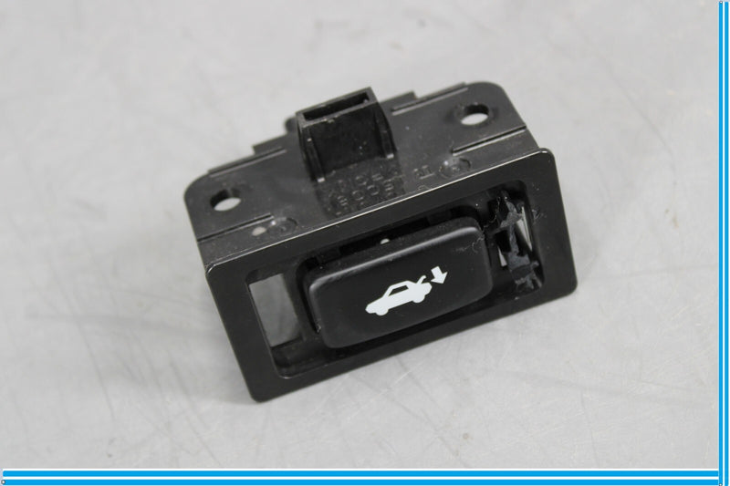 Load image into Gallery viewer, 07-17 Lexus LS460 LS460L Power Trunk Lid Close Control Switch Button Oem

