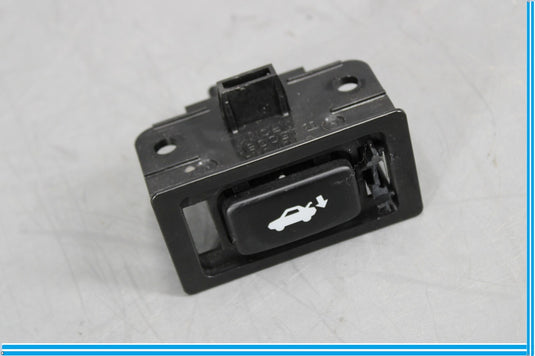 07-17 Lexus LS460 LS460L Power Trunk Lid Close Control Switch Button Oem