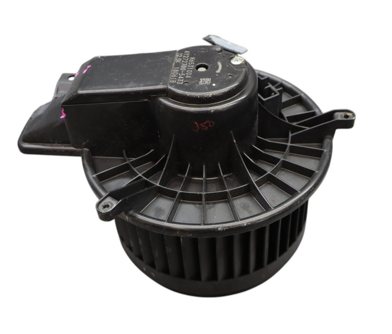 Load image into Gallery viewer, 14-20 Maserati Quattroporte M156 GTS Ghibli AC A/C Heater Blower Motor Fan Oem
