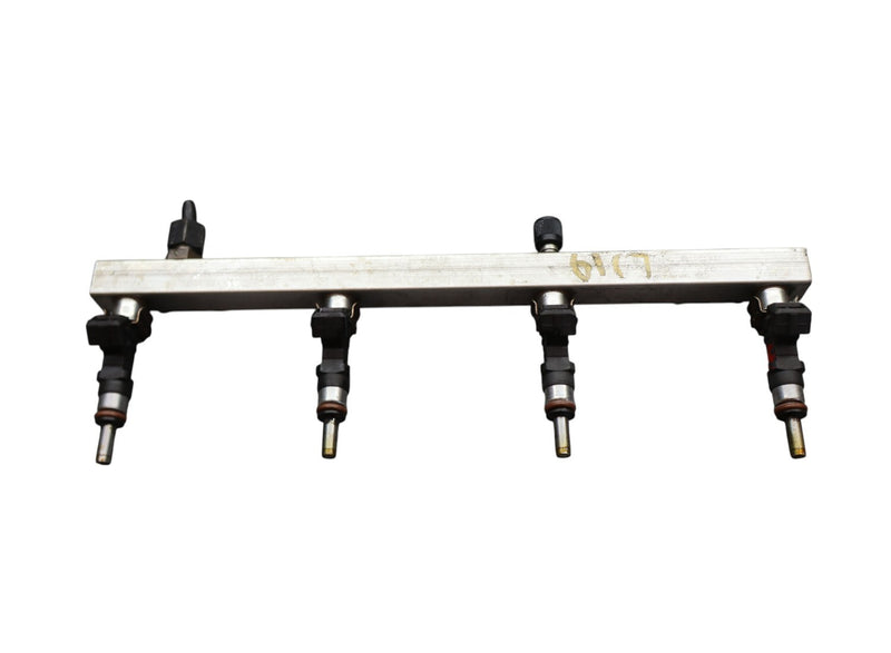 Load image into Gallery viewer, 03-19 Maserati Quattroporte Left Side Fuel Injection Rail Line w/ Injectors Oem

