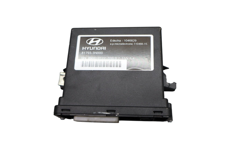 Load image into Gallery viewer, 11-16 Hyundai Equus Rear Trunk Lid Power Control Module 81793-3N000 Oem
