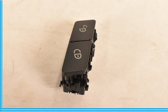 W204 W212 W218 MERCEDES 08-18 C E CLS CLASS FRONT RIGHT DOOR CENTAL LOCK