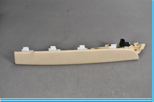 11-18 Volkswagen VW Touareg Front Right Passenger Side Armrest Switch Trim Oem
