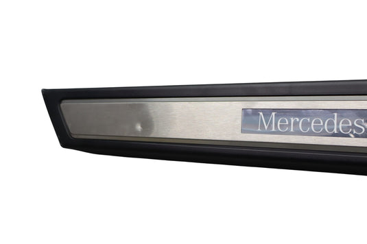 10-16 Mercedes E350 E550 W207 Front Right Side Door Sill Plate Trim Cover Oem