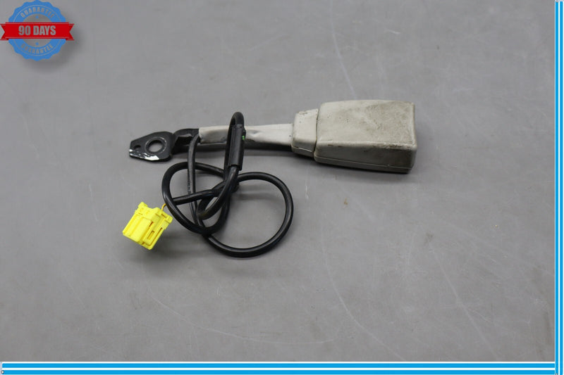 Load image into Gallery viewer, 03-06 Mercedes R230 SL500 Front Left Driver Side Seat Belt Buckle Oem
