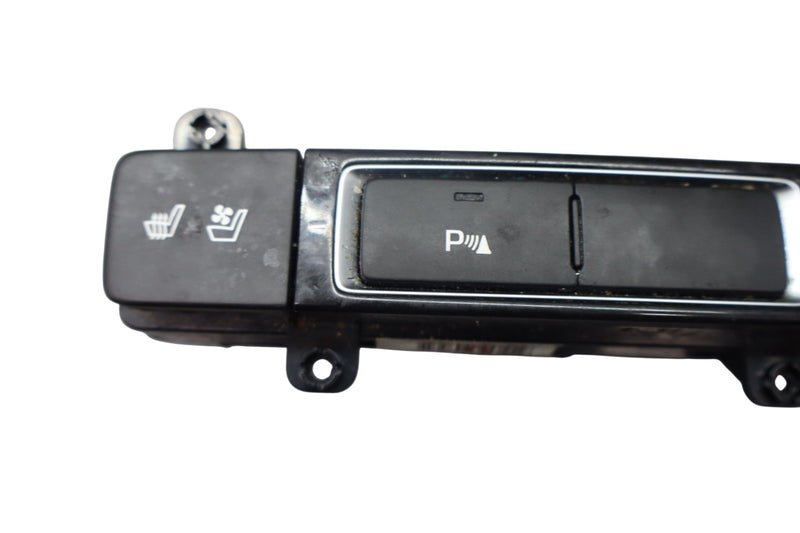 Load image into Gallery viewer, 15-16 Hyundai Genesis Center Console Heated Seats Control Switch Panel Oem
