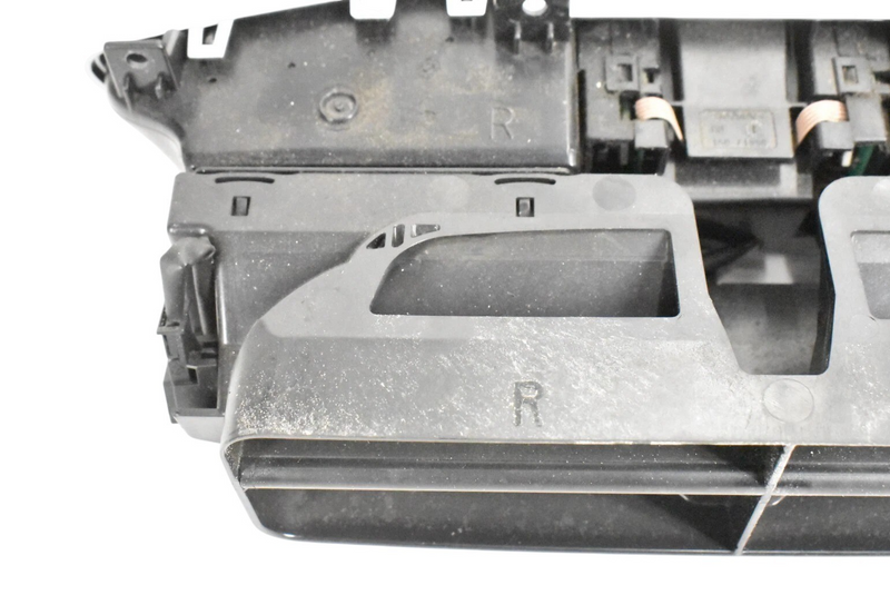 Load image into Gallery viewer, 07-14 Mercedes CL550 CL600 Center Dash Dashboard AC A/C Air Vent W/Clock Oem
