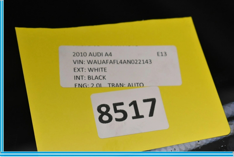 Load image into Gallery viewer, 09-16 Audi A4 Front Left Driver Side Door Window Glass 43R001605 OEM
