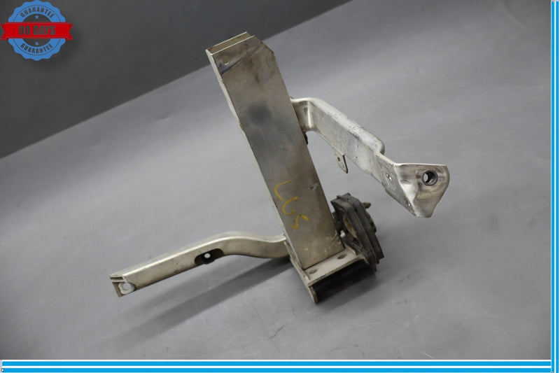 Load image into Gallery viewer, 09-15 BMW 750i 750Li Front Bumper Left Radiator Support Bar Bracket Oem
