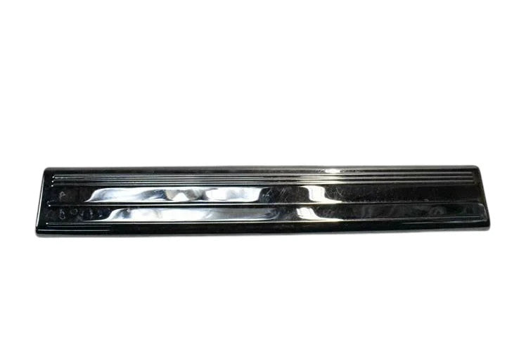 Load image into Gallery viewer, 00-06 Mercedes W220 S430 S600 S500 Door Step Sill Scuff Plate Set of 4 Oem
