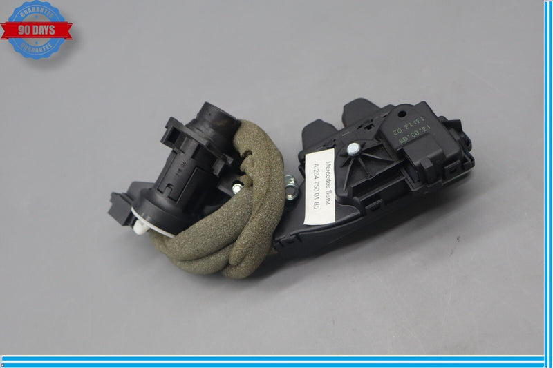 Load image into Gallery viewer, 08-17 Mercedes C300 C350 Trunk Lid Latch Lock Actuator 2047500185 Oem
