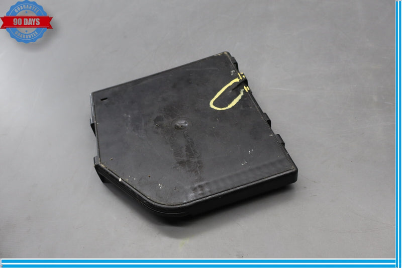 Load image into Gallery viewer, 97-06 Jaguar X100 XK8 XKR Rear Trunk Fuse Box Relay Cover Lid GJA3892AA Oem

