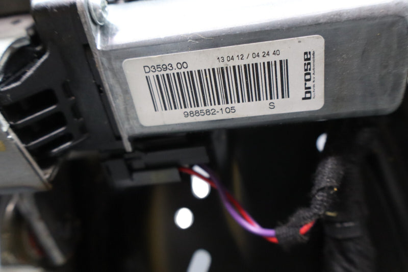 Load image into Gallery viewer, 11-24 Porsche Cayenne 958 Turbo Front Right Side Lower Seat Track Rail Frame Oem
