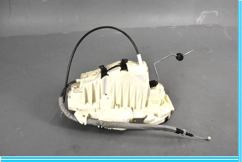 Load image into Gallery viewer, 07-13 Mercedes S550 S400 W221 Rear Left Door Lock Latch Actuator Keyless Oem
