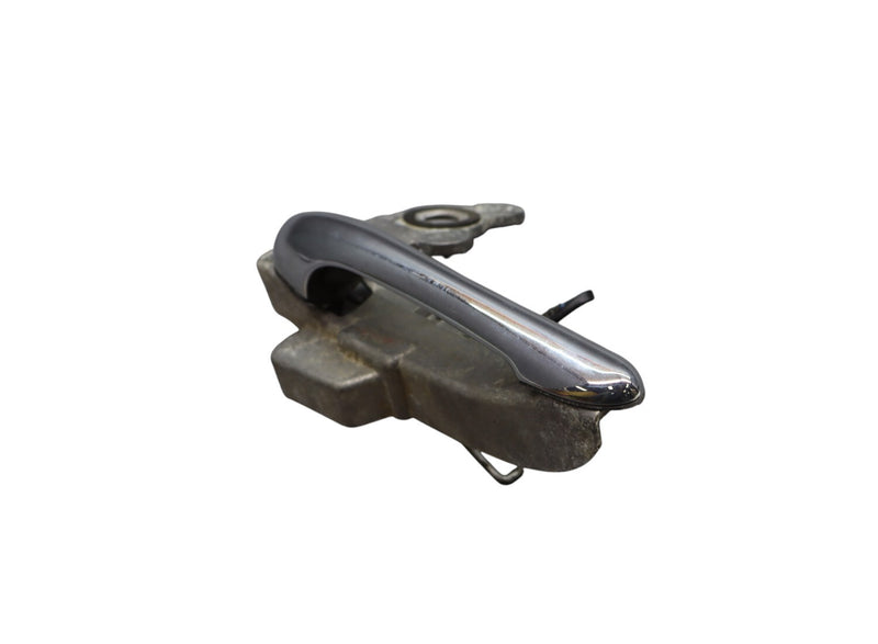 Load image into Gallery viewer, 03-13 Maserati Quattroporte M139 Front Left Side Exterior Door Handle Oem
