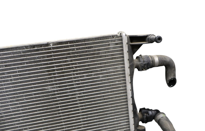 Load image into Gallery viewer, 13-19 Mercedes GL450 GL550 GLS550 Engine Water Cooling Coolant Radiator Oem
