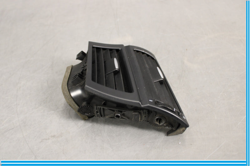 Load image into Gallery viewer, 07-13 BMW X5 E70 Right Passenger Dash Ac Heater Air Vent Grille 7161804 Oem
