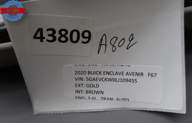 Load image into Gallery viewer, 20-21 Buick Enclave Avenir Front Overhead Console Dome Light Lamp 84084118 OEM
