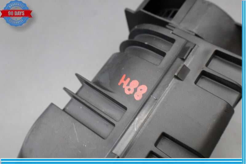 Load image into Gallery viewer, 07-20 Mercedes CLS550 SL550 Dynamic Seat Vacuum Pump 0008003648 Oem
