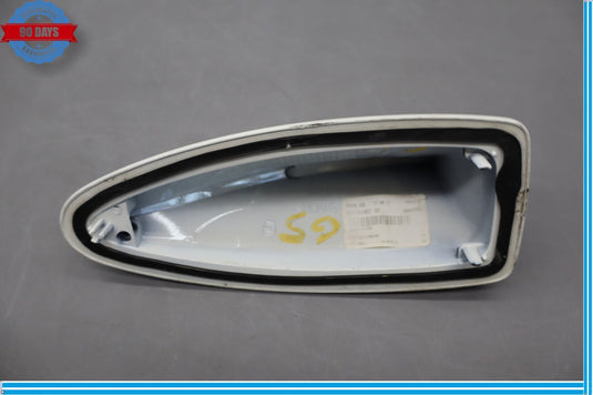 09-15 BMW 750i 740i Roof Shark Fin Antenna Cover Housing White Oem