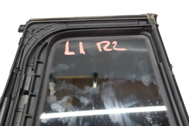 Load image into Gallery viewer, 07-19 Mercedes X166 GL450 GLS550 Rear Right Fixed Privacy Window Glass Oem
