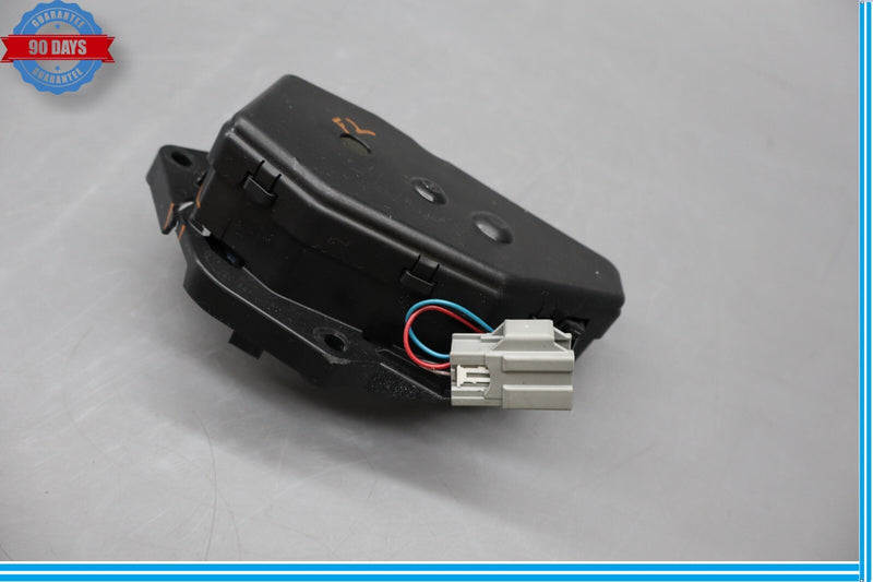 Load image into Gallery viewer, 10-18 Jaguar XJ XJL X351 Rear Trunk Boot Tailgate Release Actuator Motor Oem
