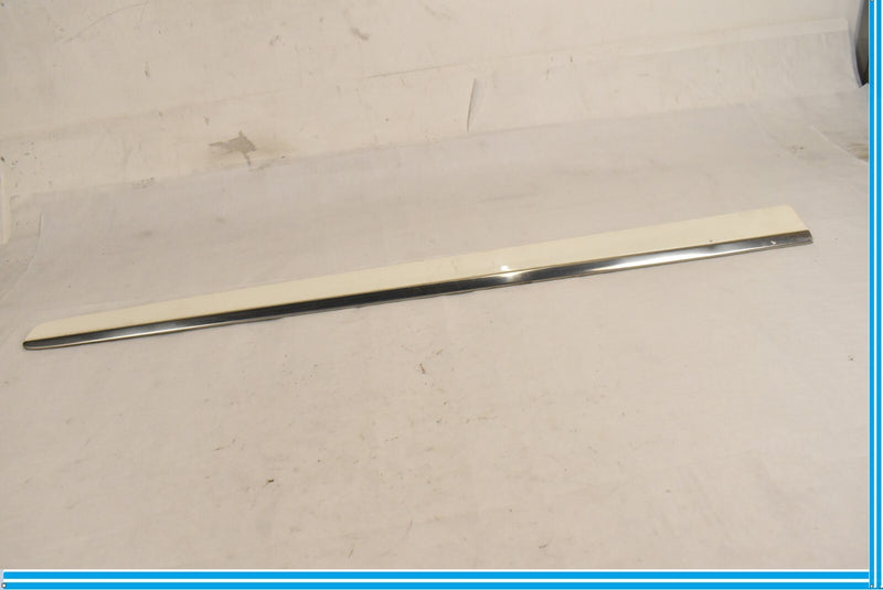 Load image into Gallery viewer,  2007 - 2012 MERCEDES GL550 X164 FRONT RIGHT PASSENGER DOOR TRIM MOLDING 
