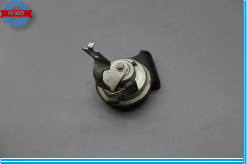 Load image into Gallery viewer, 08-18 Mercedes CLS400 C250 W204 Left Side High Tone Note Signal Horn Oem
