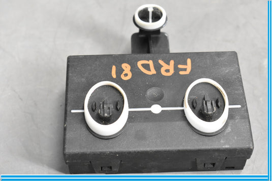 11-18 Volkswagen VW Touareg Front Right Passenger Side Control Module Unit Oem