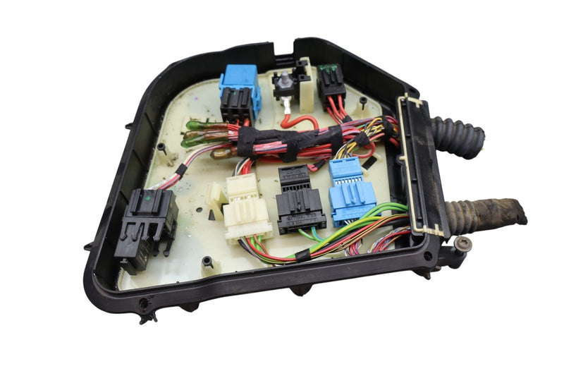 Load image into Gallery viewer, 09-12 BMW 750Li F01 F02 Engine Wiring Harness Fusebox Fuse Box Cover Oem
