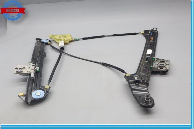 Load image into Gallery viewer, 12-18 Audi A7 Quattro Rear Left Driver Door Window Regulator W/o Motor Oem
