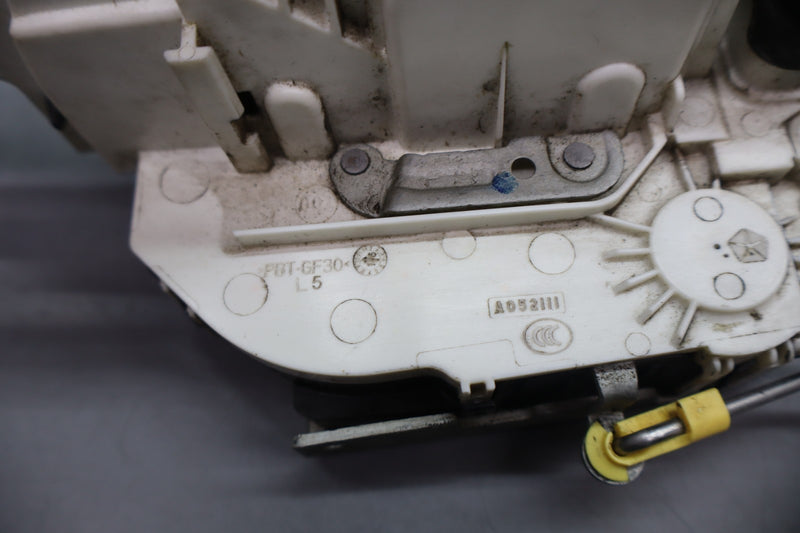 Load image into Gallery viewer, 14-17 Maserati Ghibli M157 Front Left Driver Side Door Lock Latch Actuator Oem
