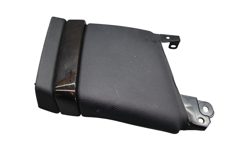 Load image into Gallery viewer, 10-17 BMW 535i 550i GT F07 Front Right Side B-Pillar Trim Cover 560857-11 Oem
