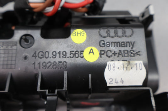 12-18 Audi A6 A7 Quattro Center Console Power Outlet Bezel 4G0919565 Oem