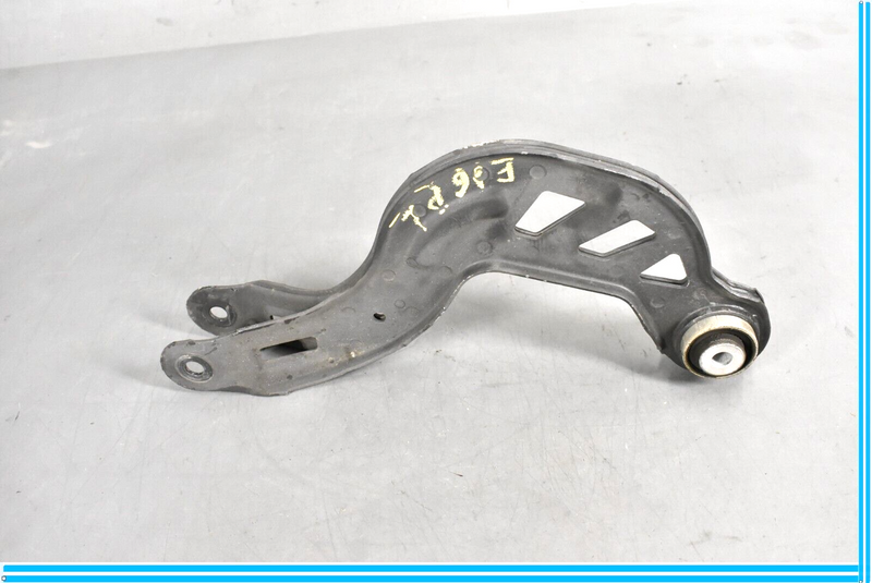 Load image into Gallery viewer, 14-19 Mercedes W117 CLA250 Rear Left Side Upper Control Arm Oem
