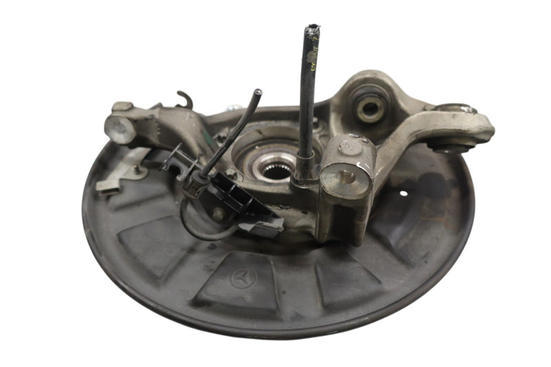 Load image into Gallery viewer, 08-17 Mercedes E350 C250 C350 Rear Right Passenger Side Spindle Knuckle Hub Oem
