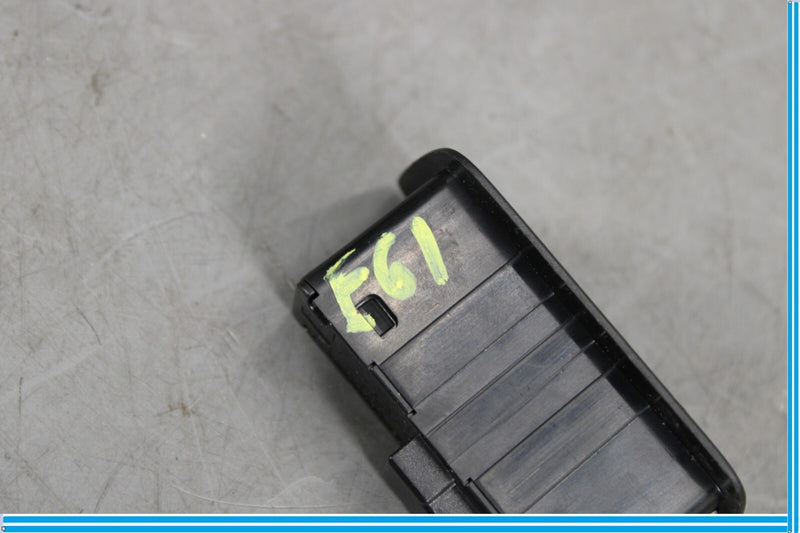 Load image into Gallery viewer, 09-15 BMW 750Li F01 F02 Tailgate Liftgate Power Lock Unlock Control Switch Oem
