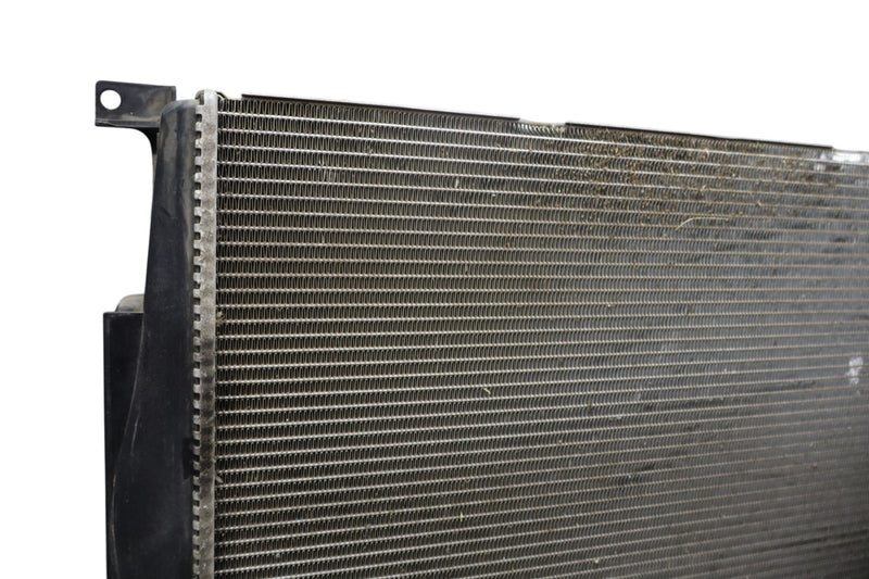 Load image into Gallery viewer, 14-21 BMW I01 i3 i3s Engine Water Cooling Coolant Radiator Assembly 8672107 Oem
