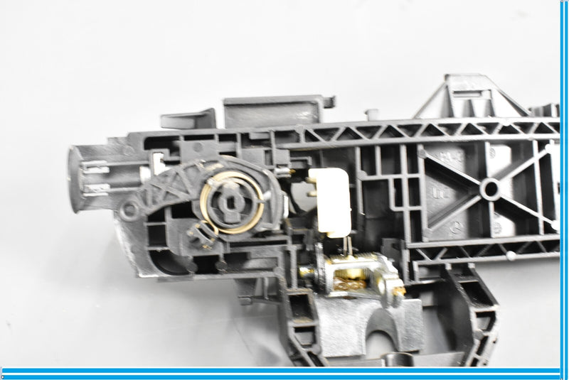 Load image into Gallery viewer, 08-11 Mercedes C300 C350 W204 Front Left Driver Door Handle Bracket Oem
