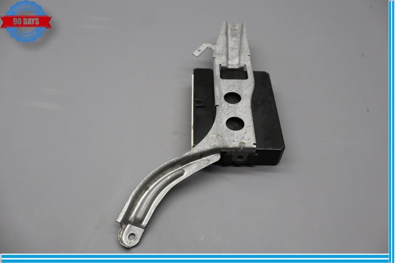Load image into Gallery viewer, 07-09 Lexus LS460 XF40 Front Right Passenger Side Door Control Module Unit Oem
