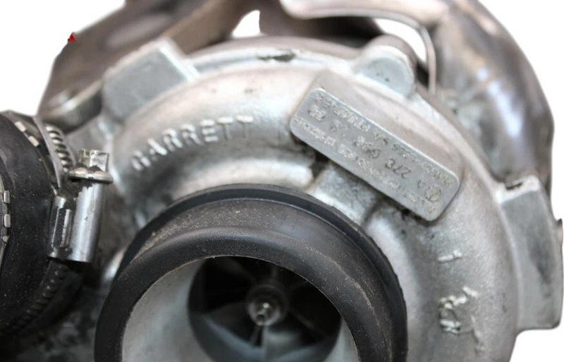 Load image into Gallery viewer, 11-18 Mercedes W218 S550 CLS550 Right Turbocharger Turbo Charger Manifold Oem
