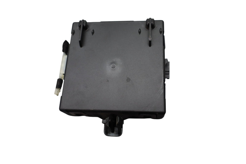 Load image into Gallery viewer, 08-18 Mercedes W212 C300 E350 Front Left Driver Side Door Control Module Oem

