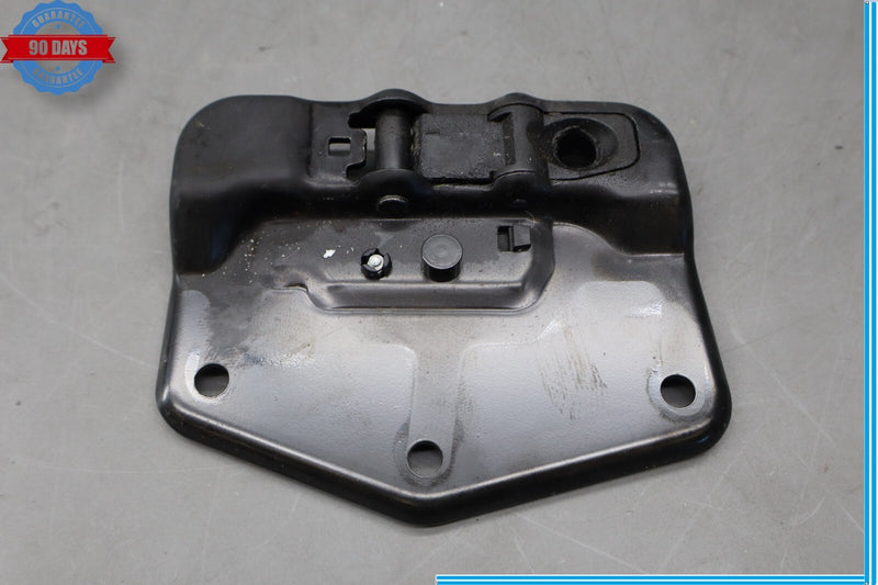 Load image into Gallery viewer, 03-09 Mercedes CLK320 CLK500 W209 Front Left Top Roof Lock Latch Cover Oem
