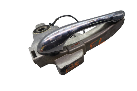 03-13 Maserati Quattroporte M139 Front Left Side Exterior Door Handle Oem