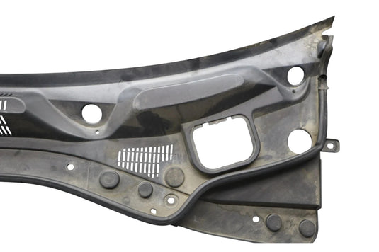 14-20 Maserati Ghibli S Windshield Wiper Cowl Vent Grille Panel 670010468 Oem