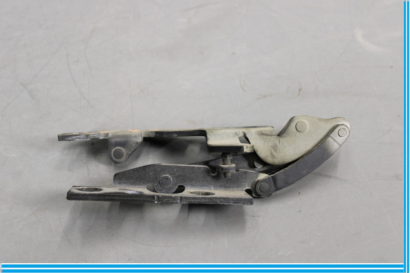 Load image into Gallery viewer, 04-05 BMW 645Ci E63 Front Left Driver Side Hood Bonnet Panel Hinge Oem
