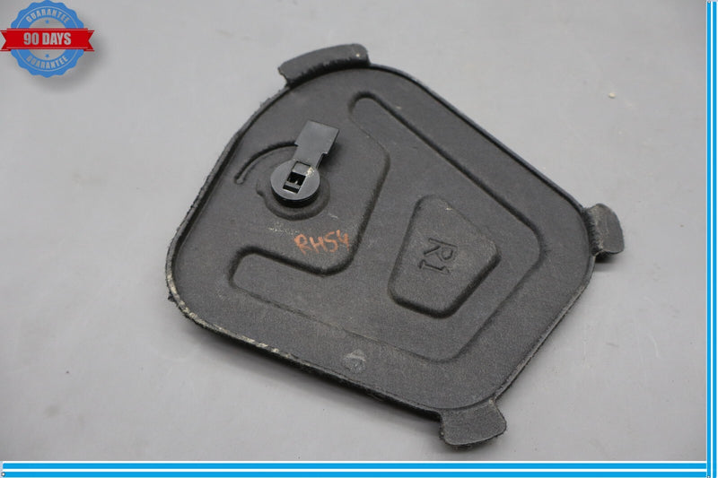 Load image into Gallery viewer, 11-13 Hyundai Equus Signature Rear Right Side Tail Light Lamp Cover Oem
