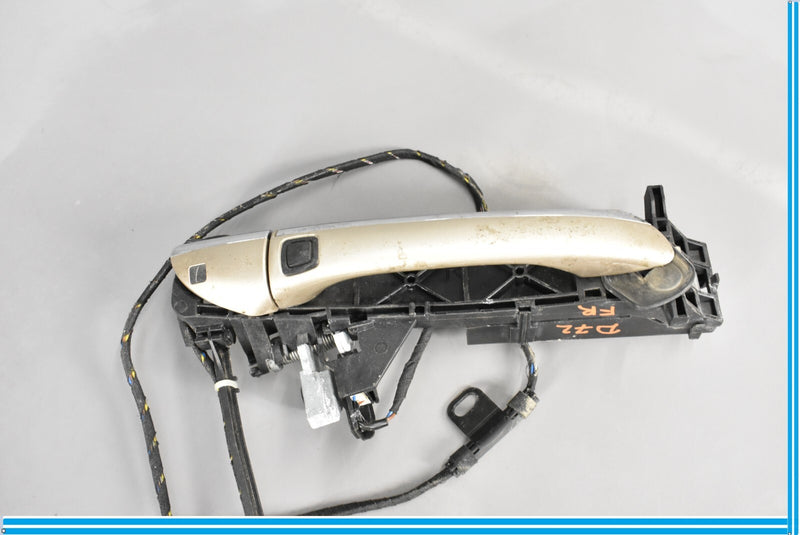 Load image into Gallery viewer, 00-06 Mercedes S600 Front Right Passenger Side Door Exterior Lock Handle Oem
