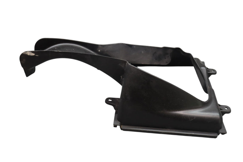 Load image into Gallery viewer, 14-20 Maserati Ghibli M157 Front Left Intercooler Duct Shroud 670004140 Oem
